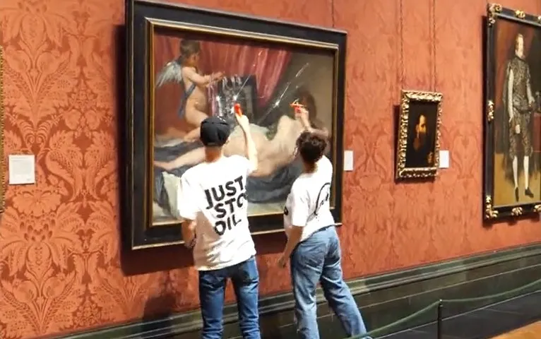 Ecologistas atacaron el cuadro 'Venus del espejo' de Diego Velázquez en Londres