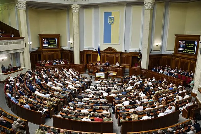 El Parlamento de Ucrania aprobó con 248 votos el movimiento para la legalización del cannabis medicinal para tratar a los vet
