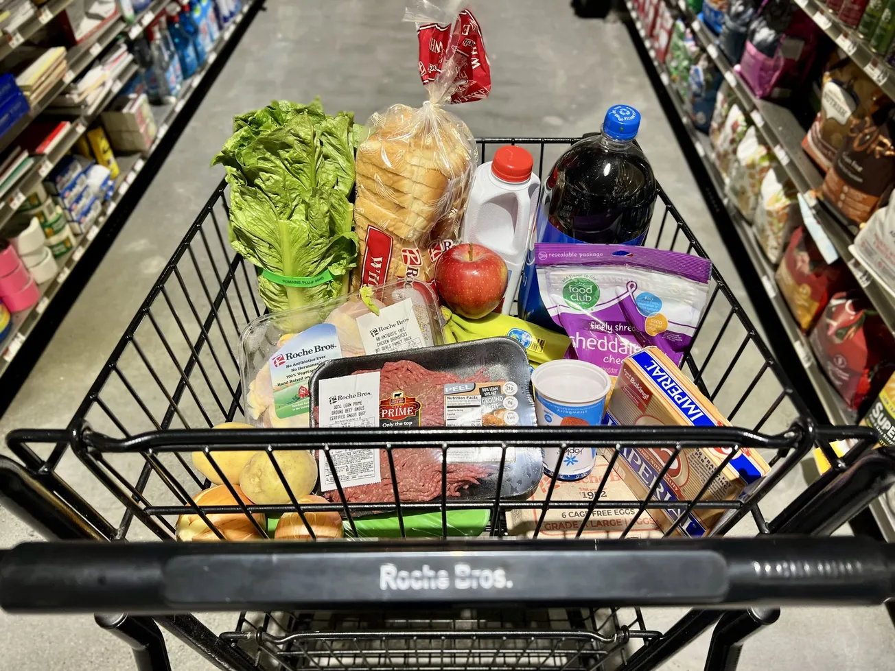 SNAP en Massachusetts, es un programa que ofrece beneficios alimentarios a familias de bajos ingresos para apoyarlos en los p