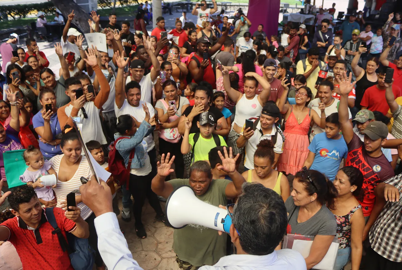 Inmigrantes preparan caravana en el sur de México para Navidad