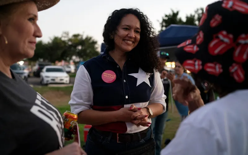 red to blue latinos