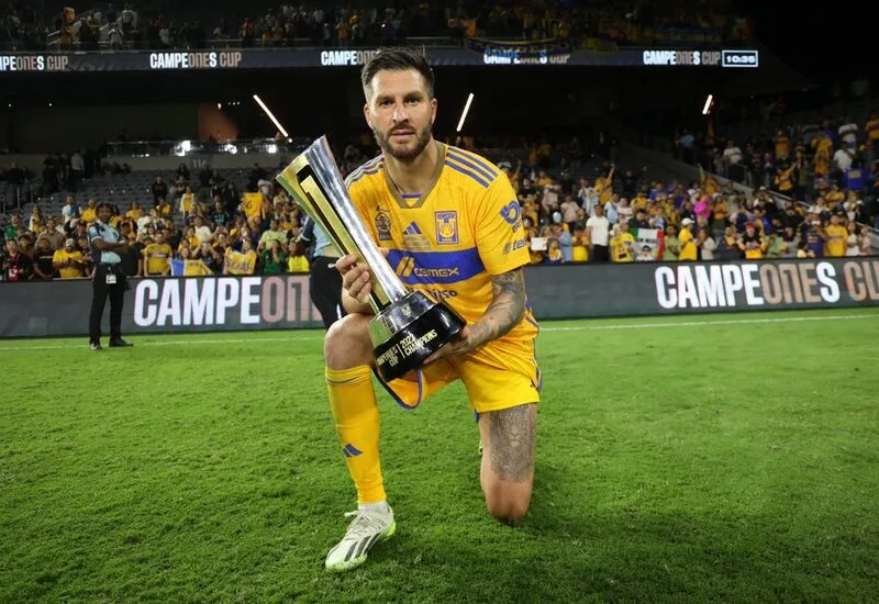 André-Pierre Gignac 200 goles