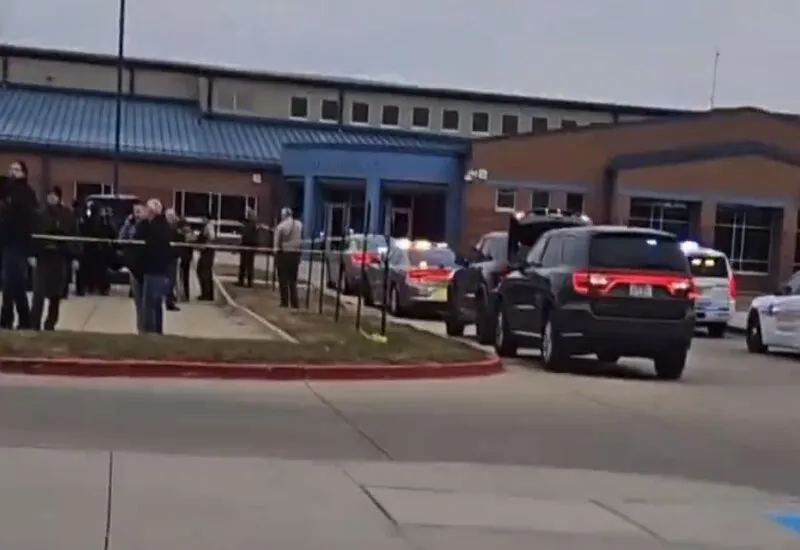 Tiroteo en escuela secundaria en Iowa