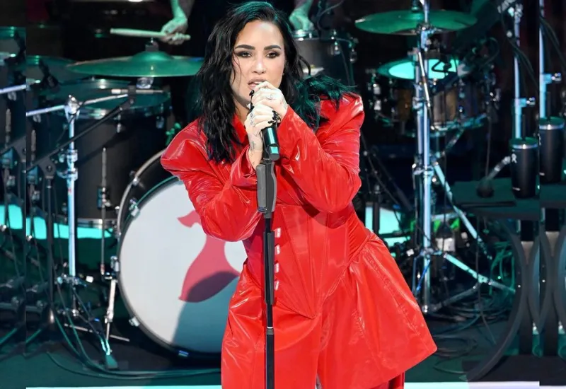 Demi Lovato sobrevivientes cardiacos