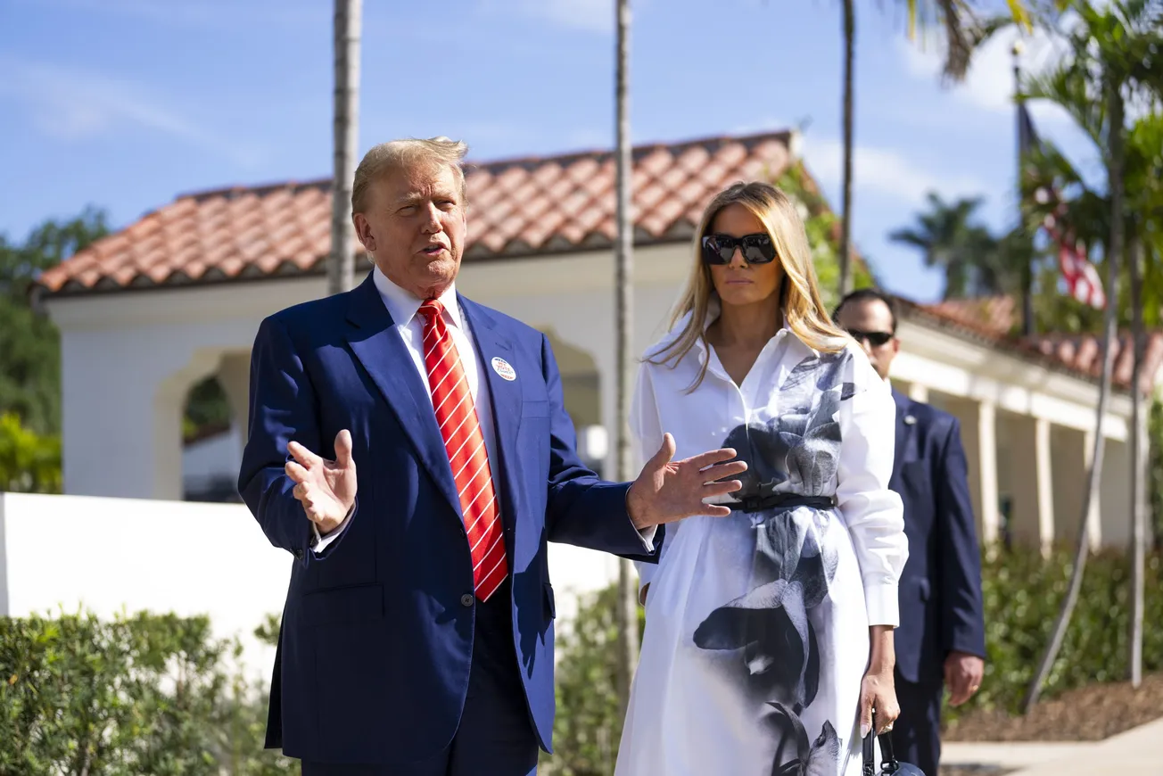 Registros confirman que suegra de Trump llegó a EEUU a través de proceso que él critica
