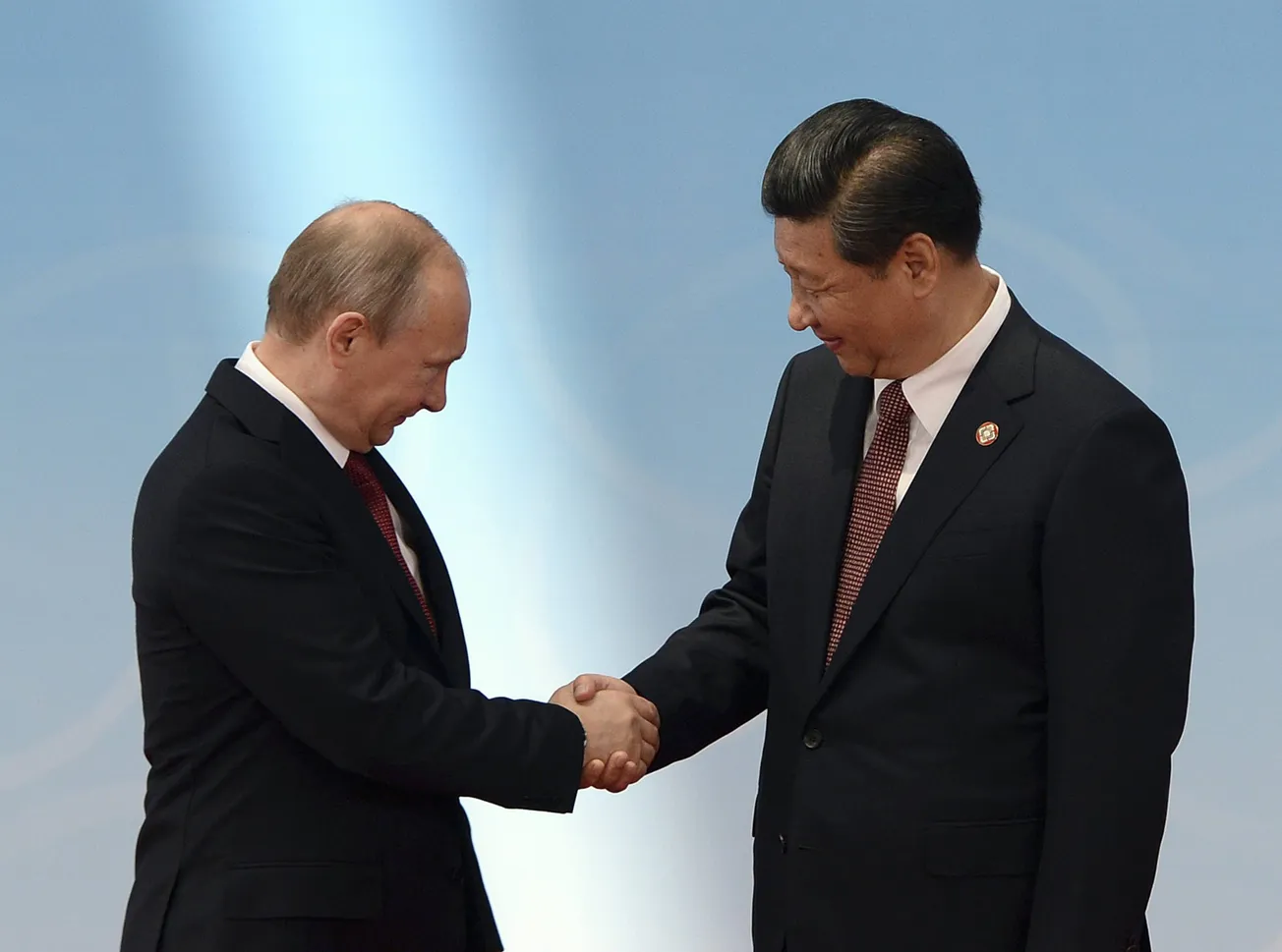 China y Rusia fortalecerán su asociación "sin límites" con una reunión el jueves