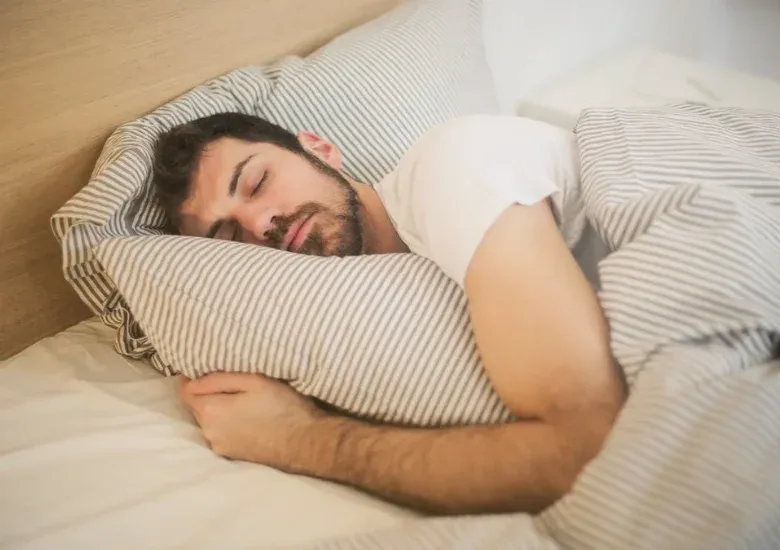 dormir enfermedades cardíacas del lado izquierdo