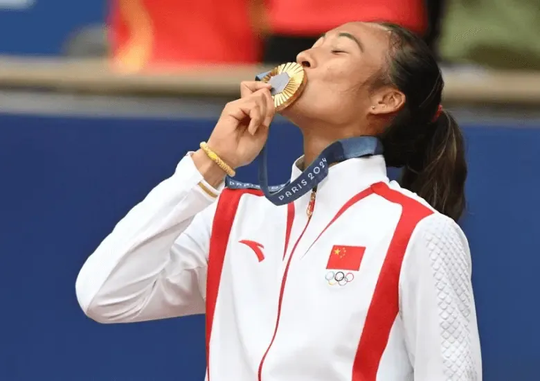 Qinwen Zheng