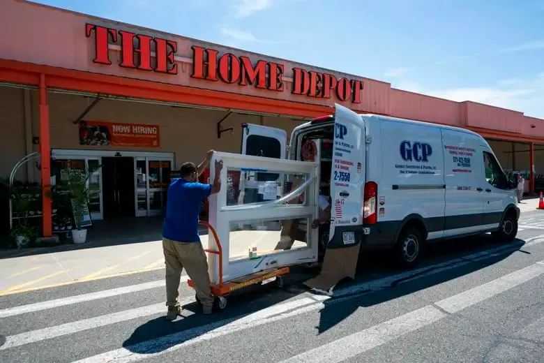 Indicadores de Home Depot advierten problemas para la economía