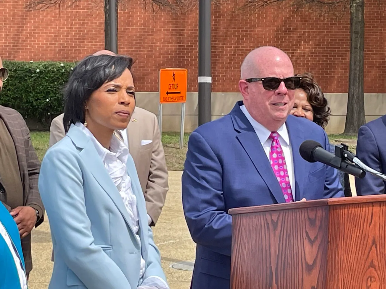 Exgobernador de Maryland Larry Hogan y Angela Alsobrooks empatados en la lucha por el Senado de EEUU