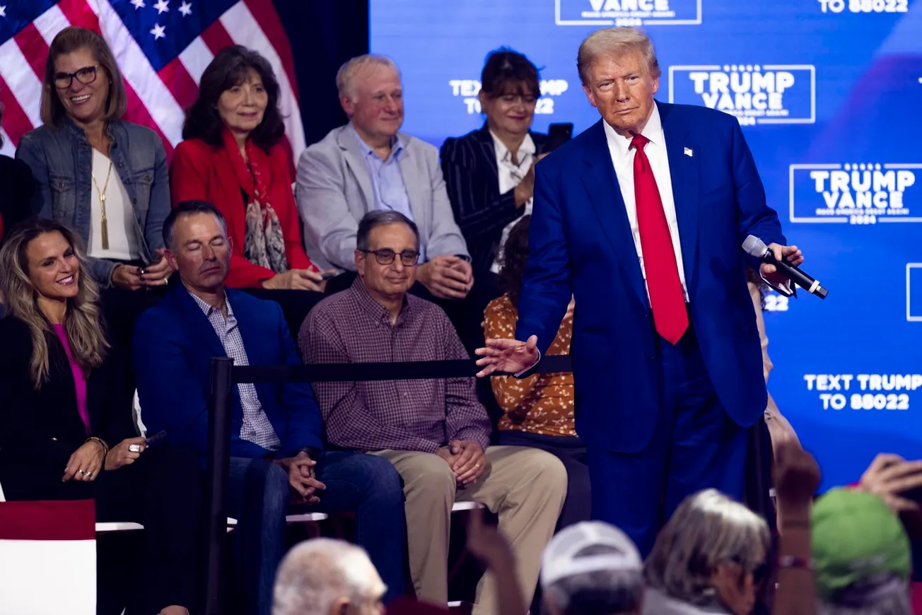 trump harris