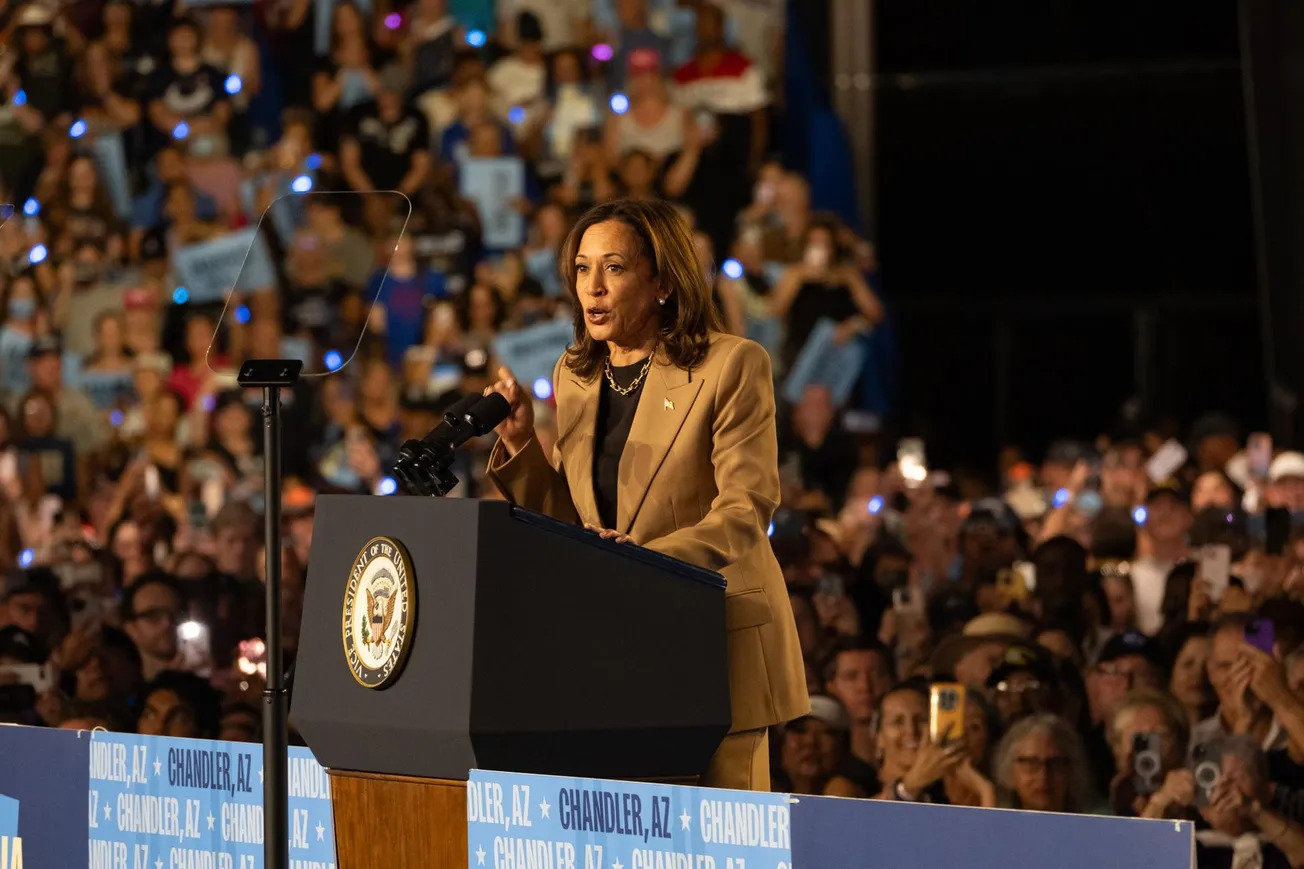 ¿Puede Kamala Harris reconquistar el voto latino?