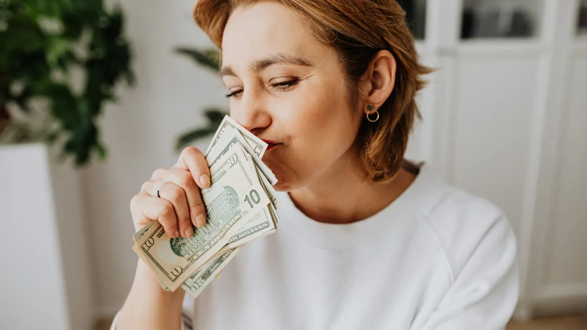 ¿Puede el dinero comprar la felicidad? El rol de la salud mental en nuestra carrera