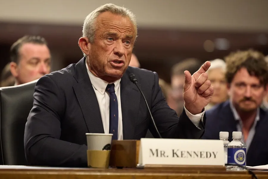 RFK Jr. brote de sarampión