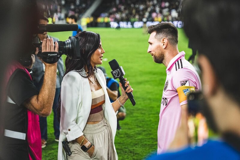 La asombrosa carrera de Antonella González, la venezolana que se convirtió en la “entrevistadora de Messi”